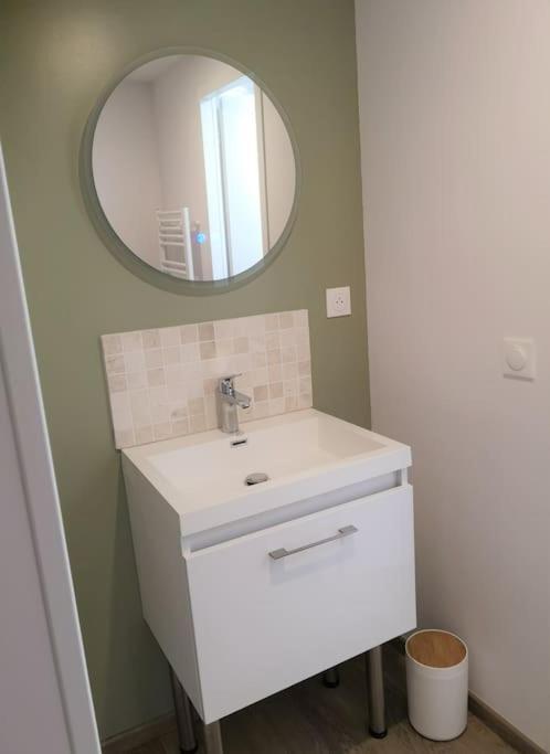 Apartmán T1 Bis Proche Marais Avec Garage A Moto Bourges Exteriér fotografie